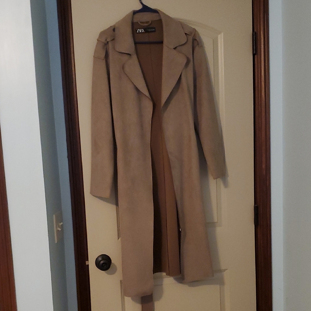 Zara Women's Tan Long Coat